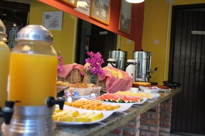 Buffet - Pousada New Paradise (Búzios)