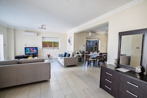Villa, 4 Bedrooms | Living area | Flat-screen TV - Villa Alicia (Paralimni)