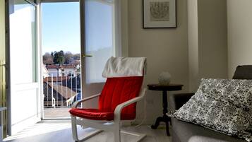 Appartamento, 1 camera da letto | Area soggiorno | TV