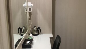Standard Double Room | Room amenity - CaRry Hotel (Taipei)