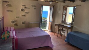 Hus (A Cava) | Premium-sengetøj, gratis Wi-Fi, sengetøj