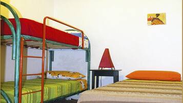 Talo (A Parta) | Ylelliset vuodevaatteet, ilmainen Wi-Fi, vuodevaatteet