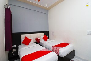 Double or Twin Room | Free WiFi