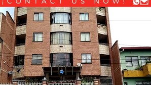 Fachada del alojamiento