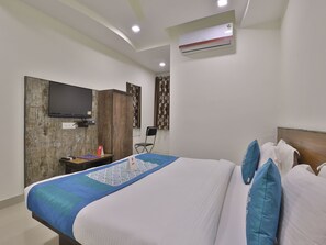 Double or Twin Room | Free WiFi