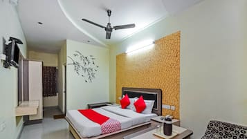 Double or Twin Room | Free WiFi, bed sheets