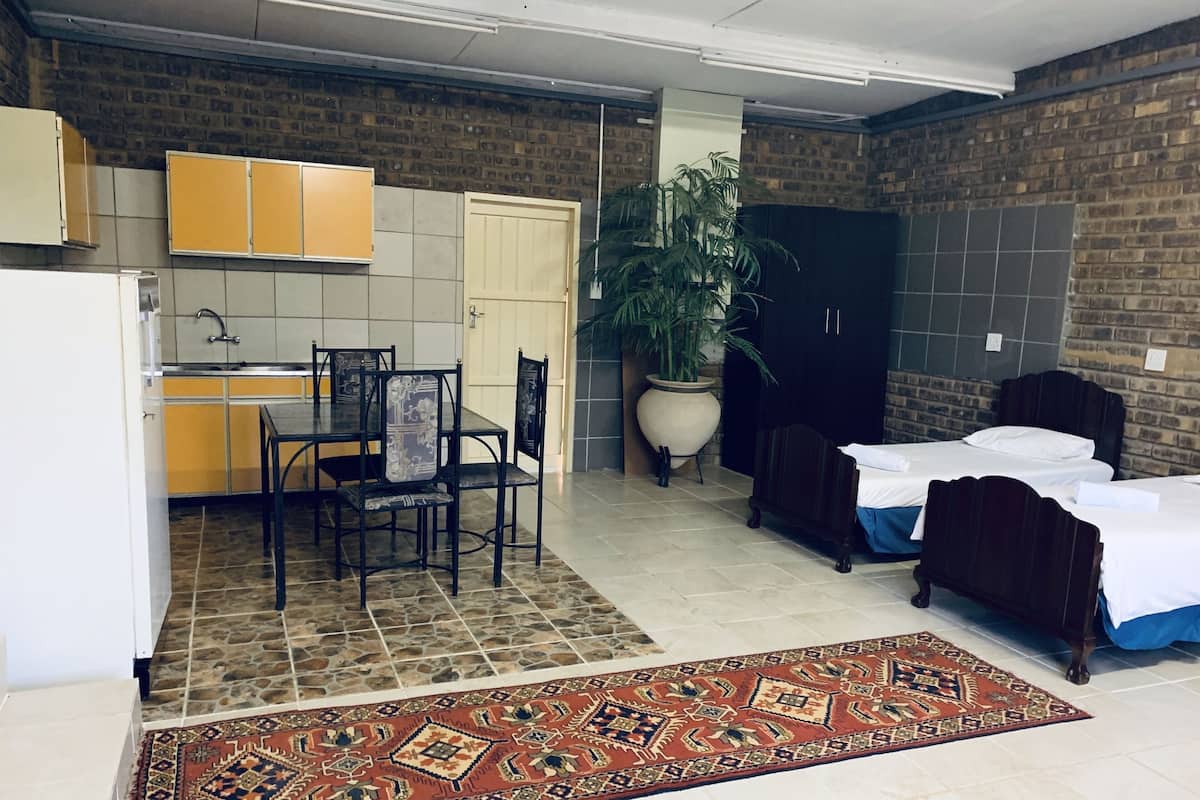 Family Triple Room, 1 Bedroom, Corner | Extra beds