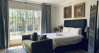 At The Rocks Country Estate