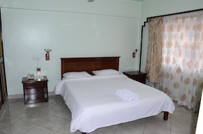 Standard Double Room - Sandton Palace Hotel (Nairobi)