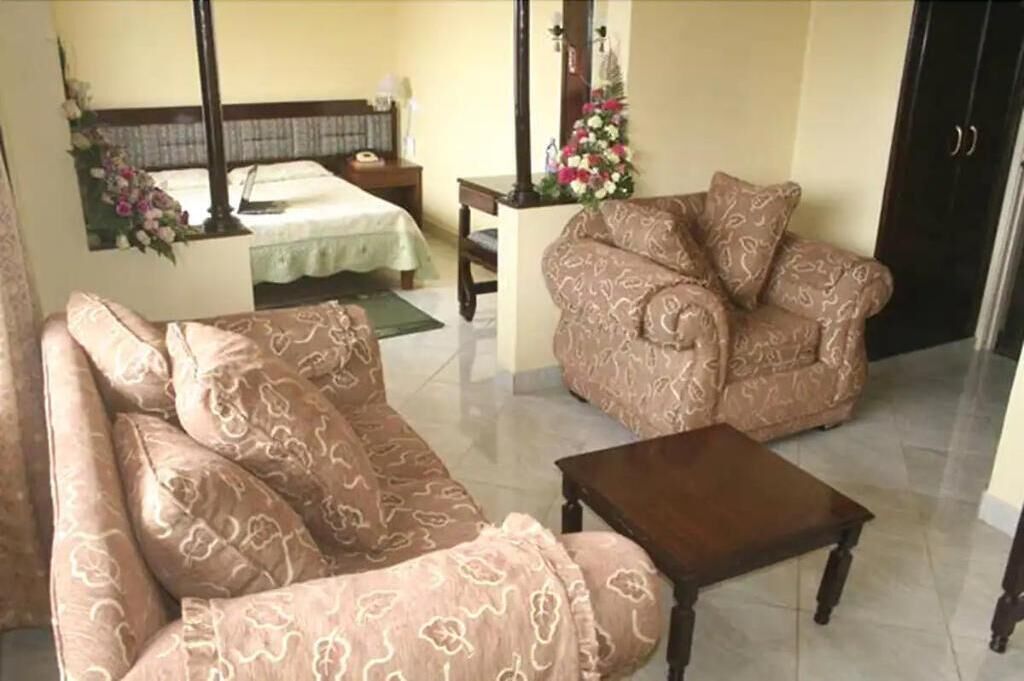 In-room safe, desk, free WiFi, bed sheets
