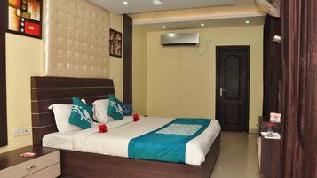 Double or Twin Room | Free WiFi