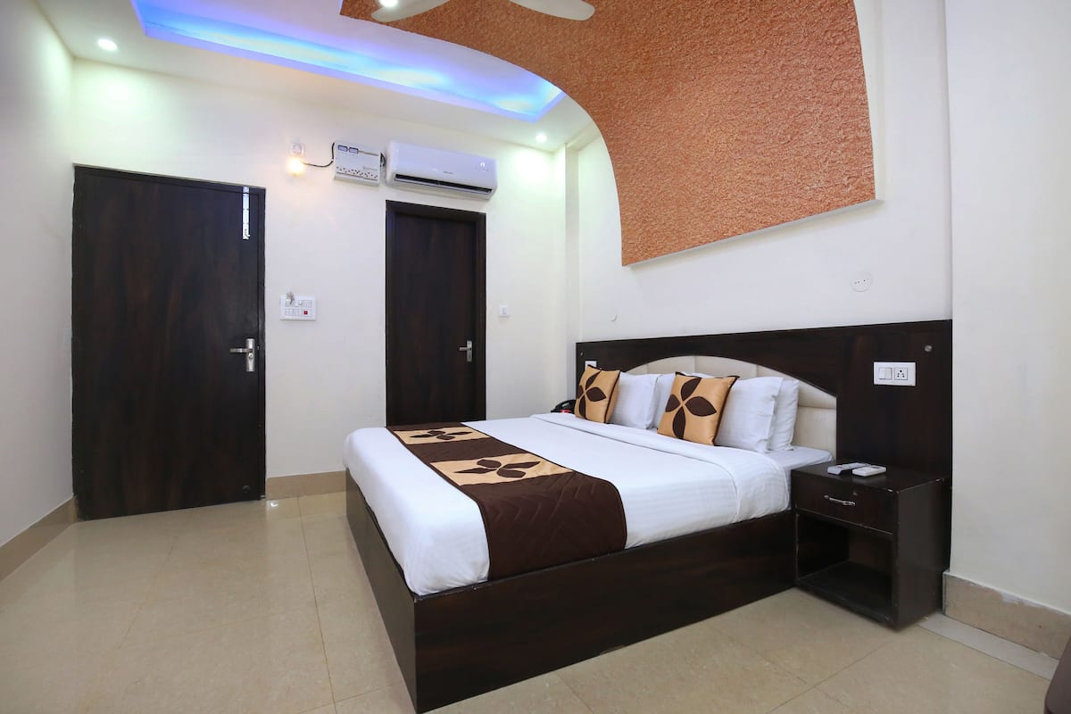 Double or Twin Room | Free WiFi