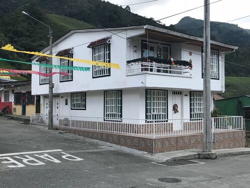 CASITA BLANCA