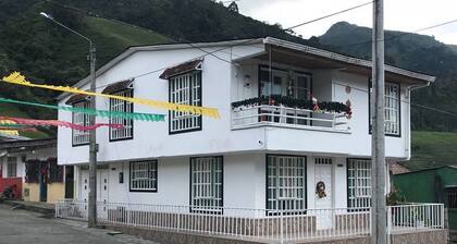 CASITA BLANCA