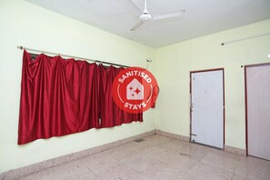 Lobby - OYO 4108 near Kalinga Hospital (Bhubaneshwar)