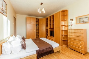 Iron/ironing board, free cots/infant beds, free WiFi, bed sheets
