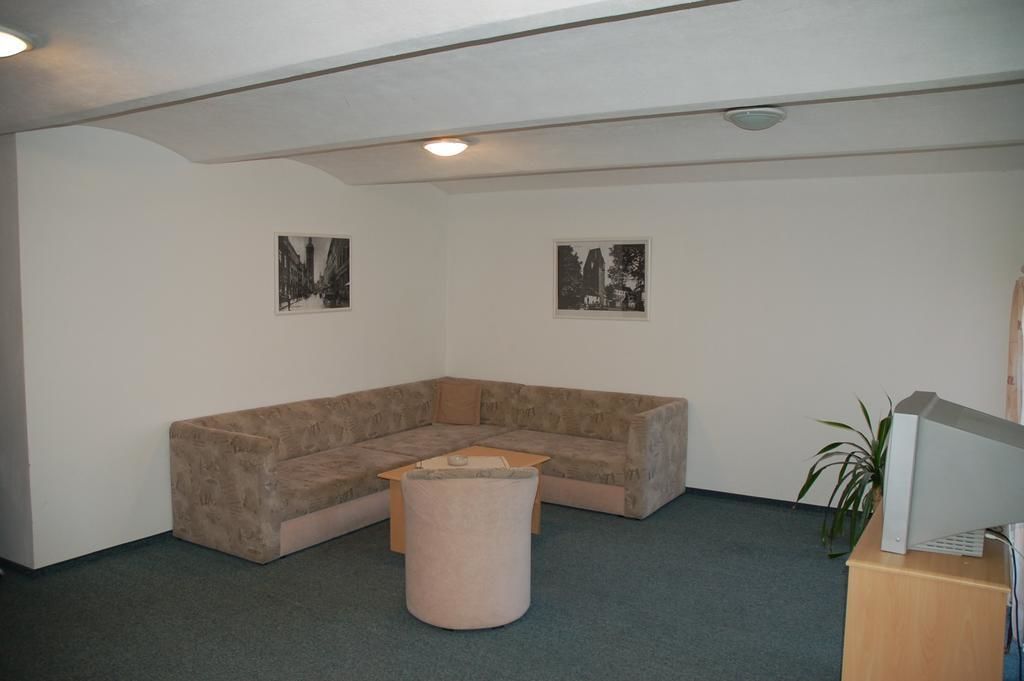 family room | living room | flat-screen tv