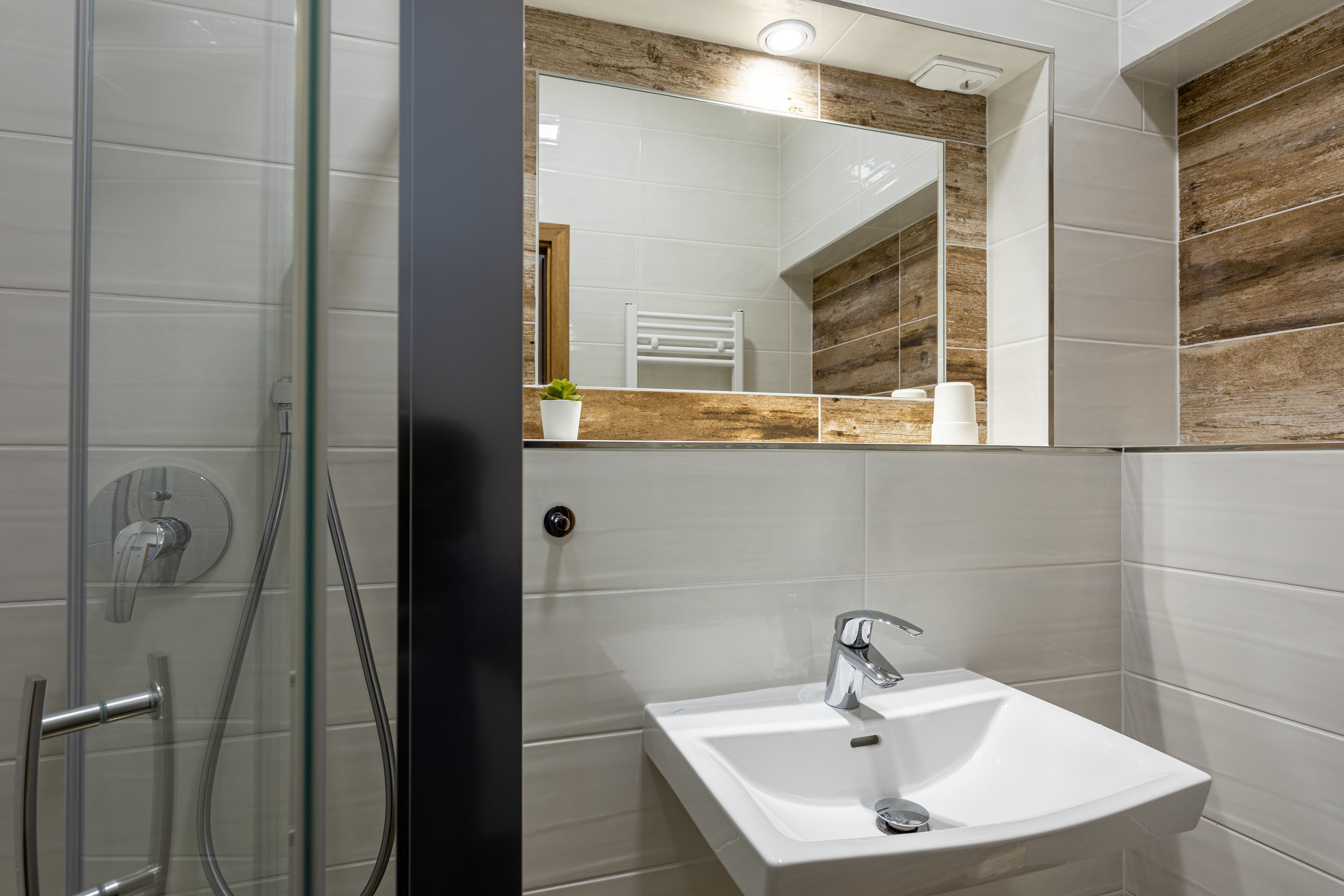 free toiletries, hair dryer, towels