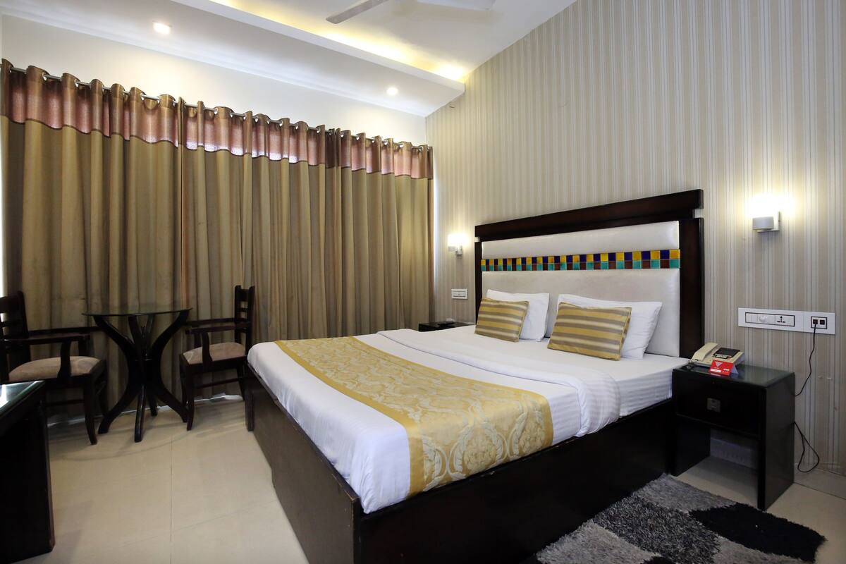 Double or Twin Room | Free WiFi
