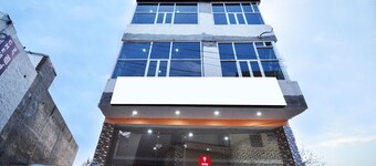 OYO 8452 Hotel New Arya 2