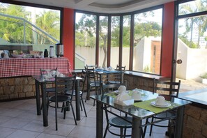 Lobby sitting area - Pousada Acquamare (Búzios)