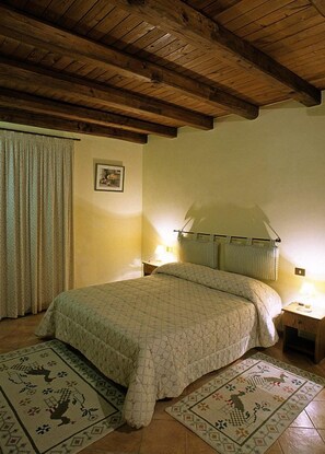 Standard Suite | Cots/infant beds, free WiFi - Agriturismo Tenuta Merlano (Sacrofano)