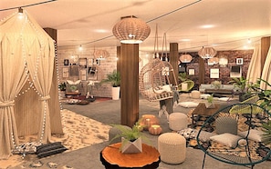 Lobby sitting area - Socialtel Atitlan (Panajachel)