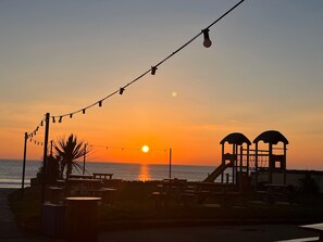 Front of property - Min Y Mor Hotel (Barmouth)