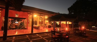 Atlakamani Surfing Resort