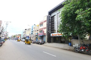 Front of property - OYO Flagship 479 Royapettah (Chennai)