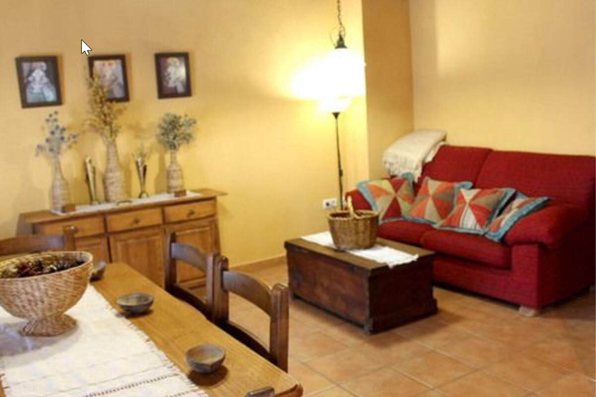 Apartamento 1º Casa Angelita | Wohnbereich | Fernseher
