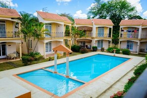 Outdoor pool - Residence Mon Choisy (Mont Choisy)