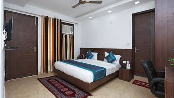 Double or Twin Room | Blackout curtains, free WiFi, bed sheets