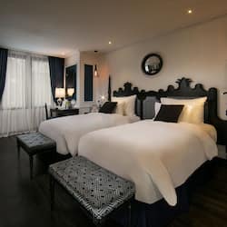 Suite | Minibar, coffres-forts dans les chambres, bureau, Wi-Fi gratuit