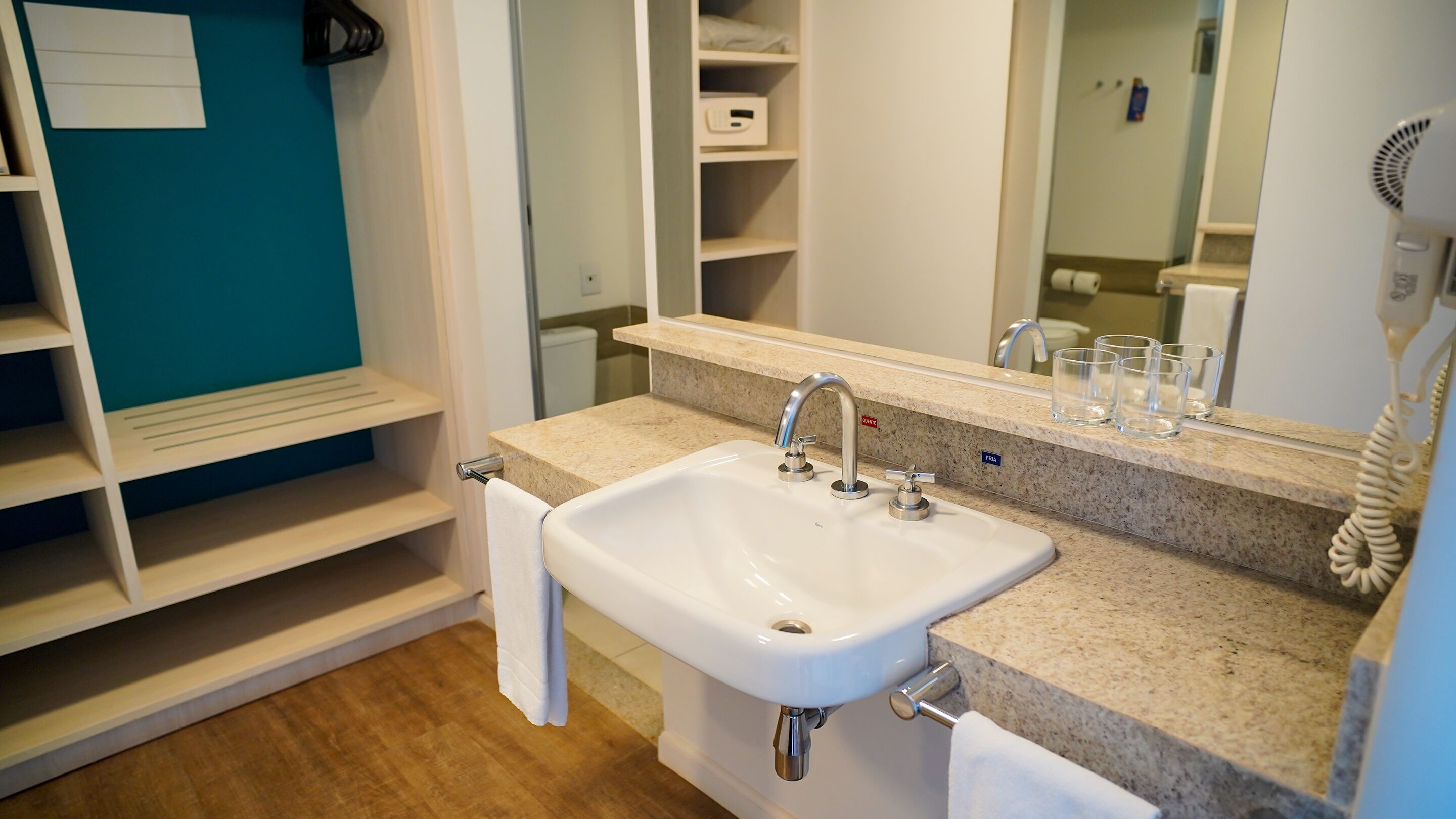 apartamento premier casal | 1 bedroom, minibar, in-room safe, desk