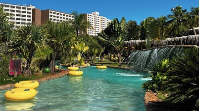 Hot Beach Resort