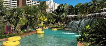 Hot Beach Resort