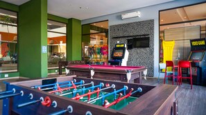 Spielezimmer
