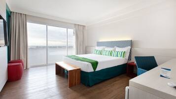 Minibar, in-room safe, desk, blackout curtains