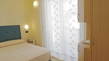 Minibar, una cassaforte in camera, una scrivania