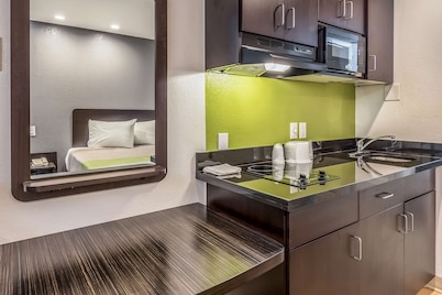 Studio 6 Buttonwillow, CA