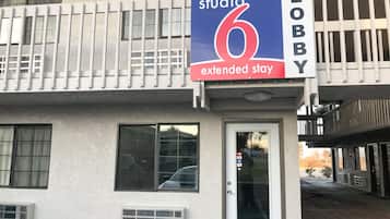 Entrée de l’hébergement