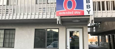 مدخل المنشأة