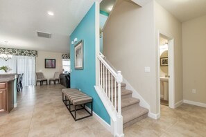 Apartment, Multiple Bedrooms | Living area
