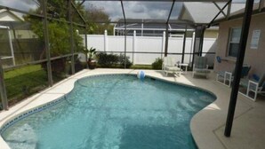 Outdoor pool - IR010OR (Kissimmee)