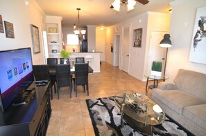 Apartment, Multiple Bedrooms | Living room | Flat-screen TV