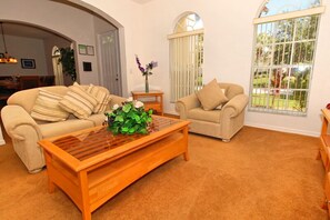 Apartment, Multiple Bedrooms | Living room