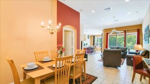 Huoneisto, useita makuuhuoneita | Ruokailu omassa huoneessa