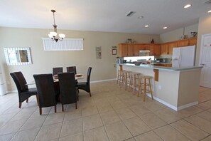 公寓, 多間臥室 | 房內用餐