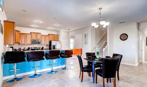 Apartment, Multiple Bedrooms | In-room dining
